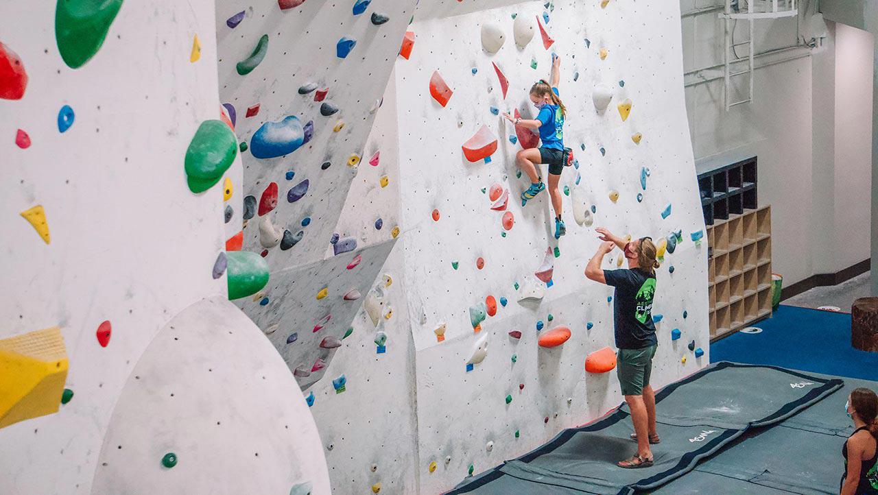 become confident when you join the ACG recreational climbing team, learn basic climbing techniques, rock climbing terminology, and team-building skills