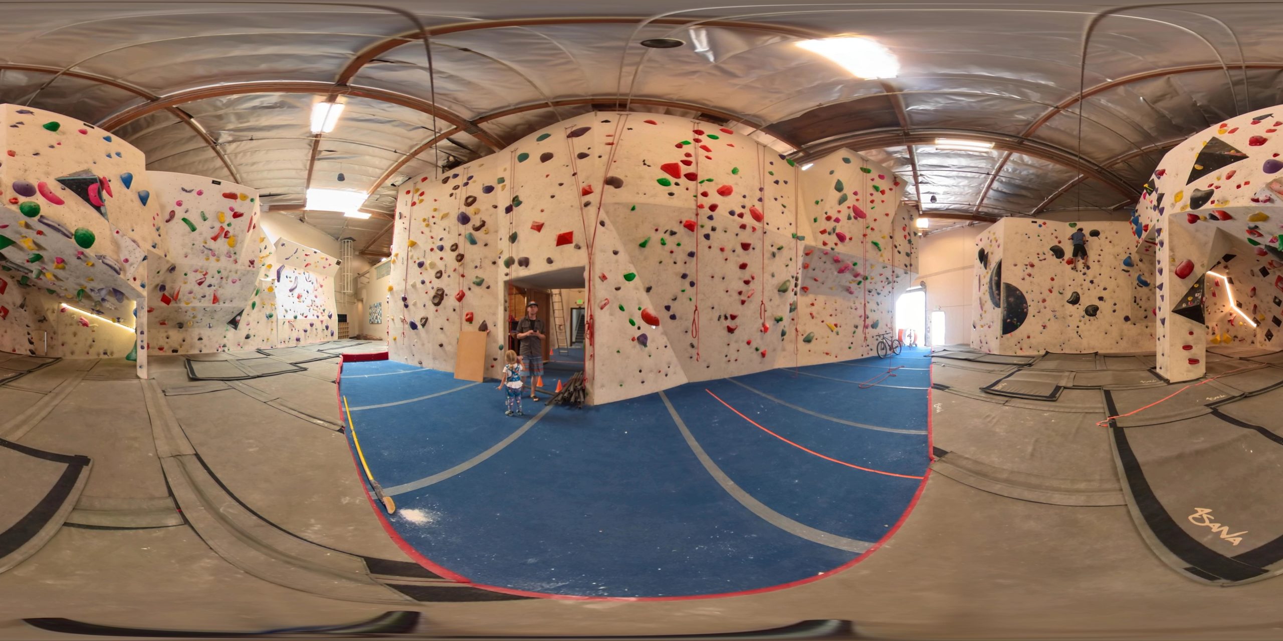 C) Bouldering & Lead Climbing Space